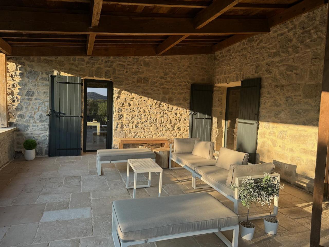 Vila Luxurious Family House With Pool In Ardeche. Les Vans Exteriér fotografie